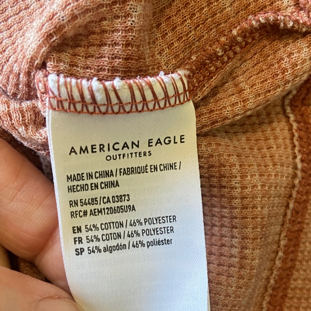 American Eagle Outfitters Crop Top - Picture 4 of 4